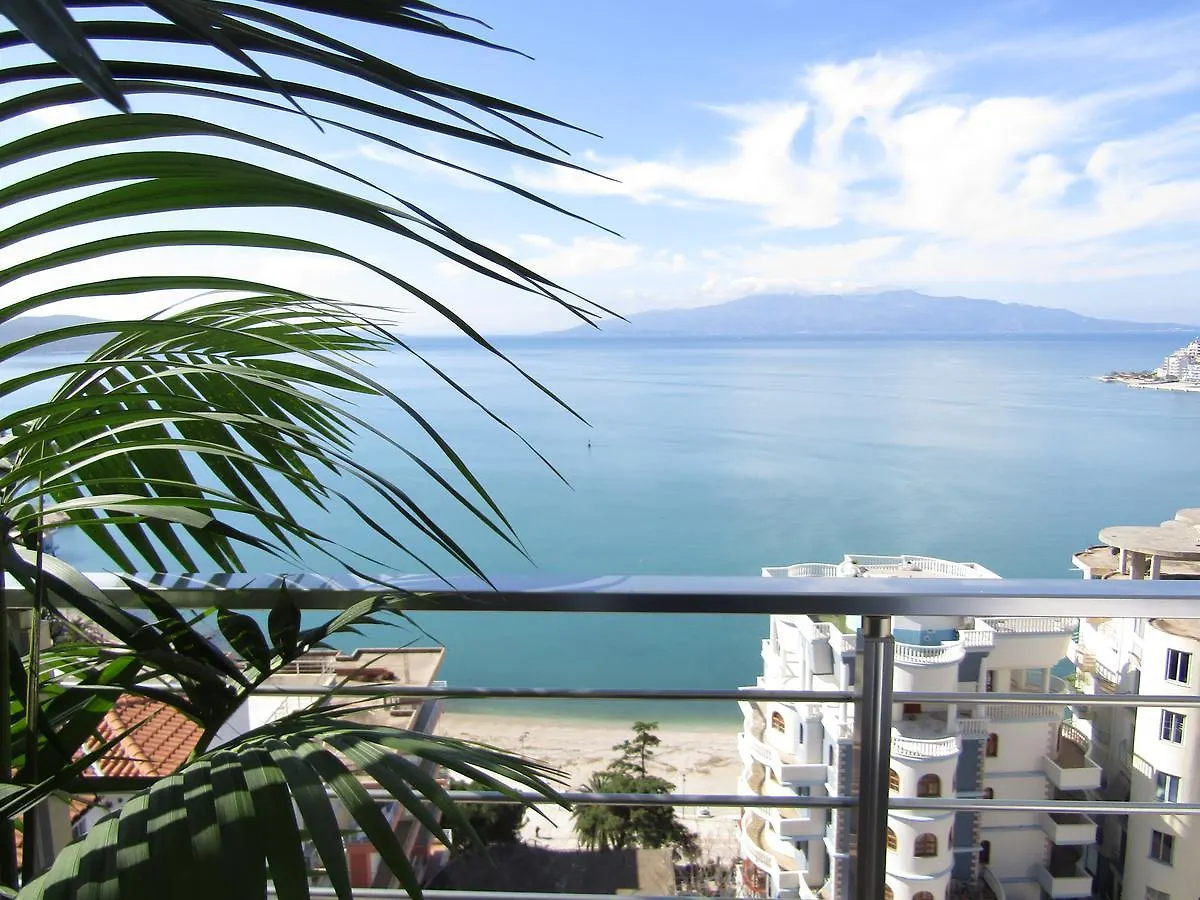 סרנדה Beach&Seaview With Terrace דירה