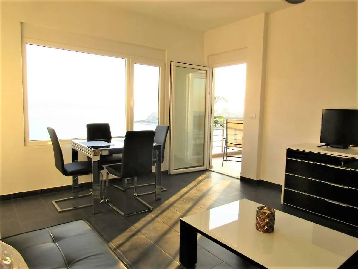 דירה סרנדה Beach&Seaview With Terrace אלבניה