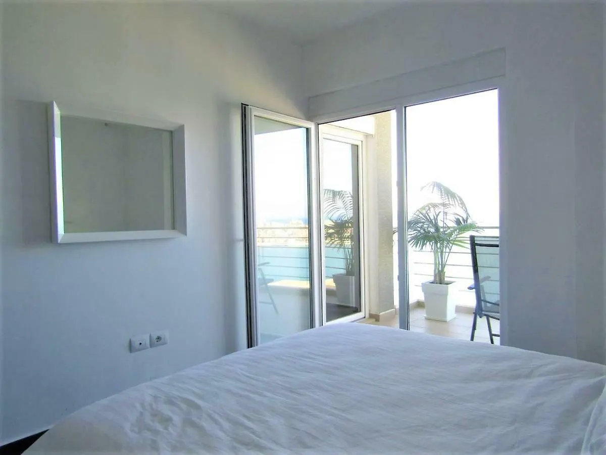 סרנדה Beach&Seaview With Terrace 0*,  אלבניה